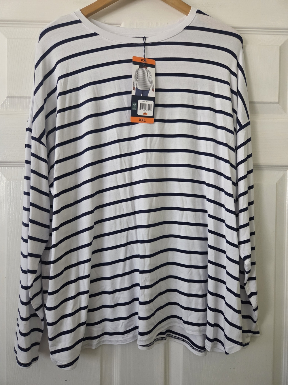NWT Women's Long Sleeve Striped Crewneck Shirt - White & Navy